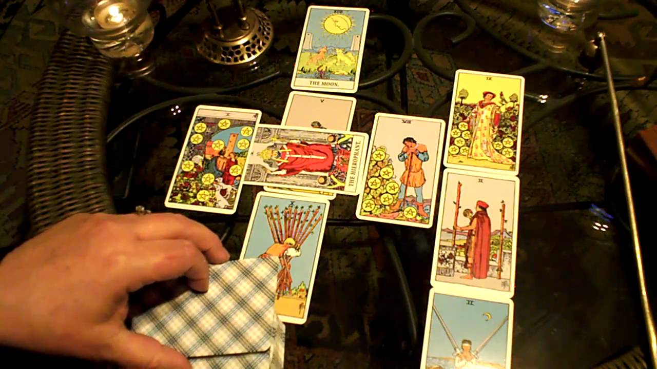 How to read Tarot and choose the right path