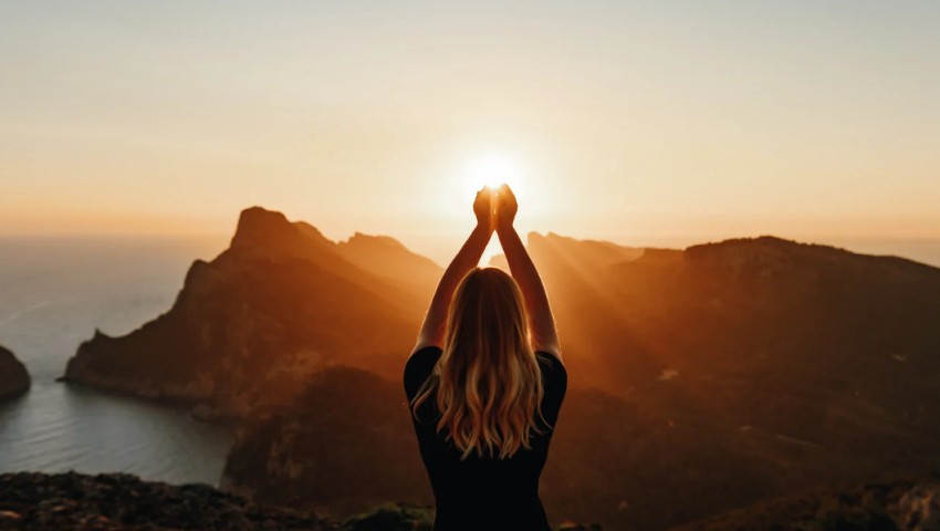 White Light and Spiritual Living
